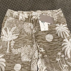 NWT H&M Linen Tapered Pants Khaki with White Tropical Pattern and Drawstring